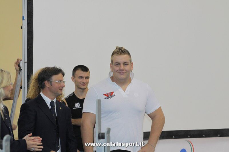 111008 pesi 534_tn.jpg